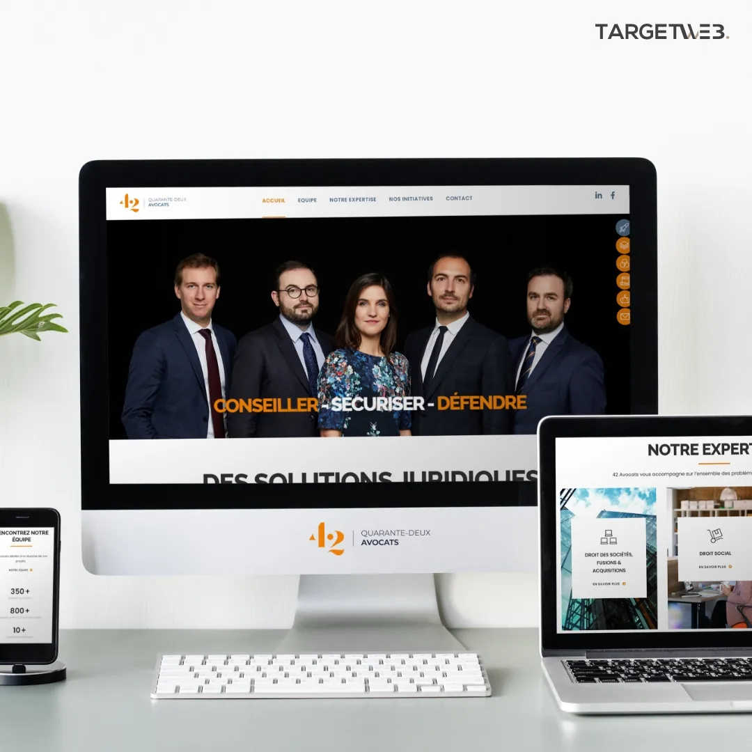 Site du cabinet 42 Avocats présenté sur plusieurs écrans